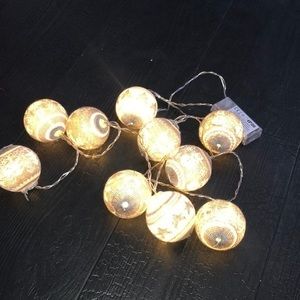 Sweater Covered Nordic Christmas Lights Gray White‎ New